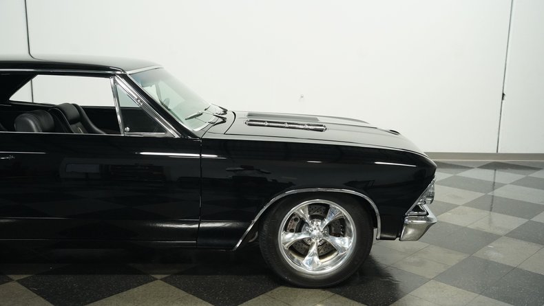Unknown-Chevelle-1966-Black-Black-34