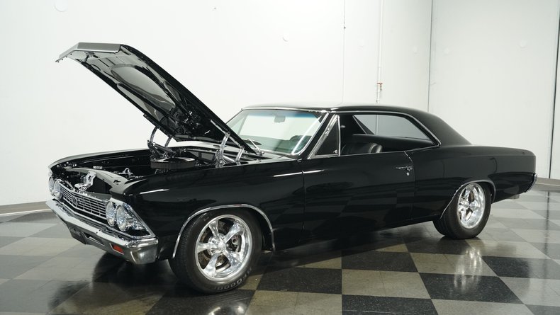 Unknown-Chevelle-1966-Black-Black-35