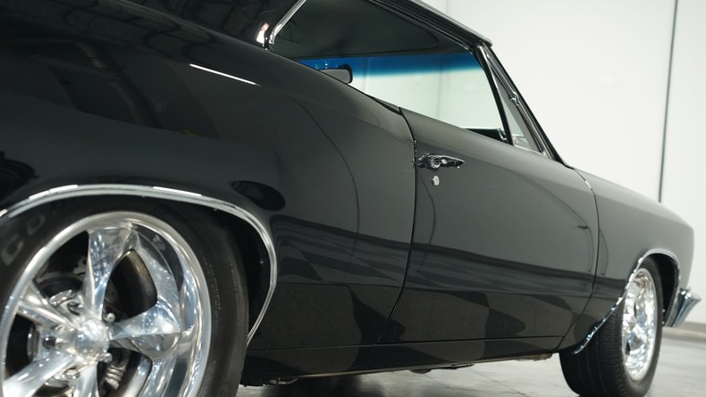 Unknown-Chevelle-1966-Black-Black-4