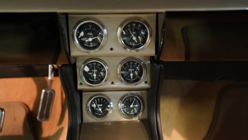 Unknown-Chevelle-1966-Black-Black-49