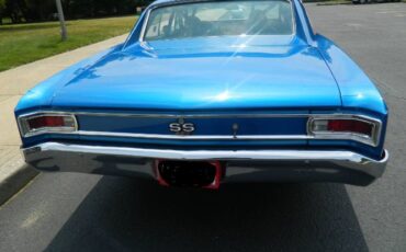 Unknown-Chevelle-1966-Blue-21