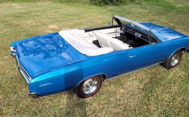 Unknown-Chevelle-1966-Blue-White-14