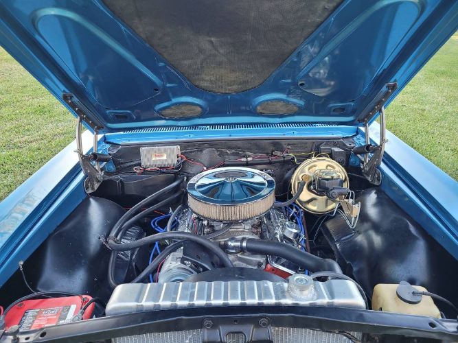 Unknown-Chevelle-1966-Blue-White-2