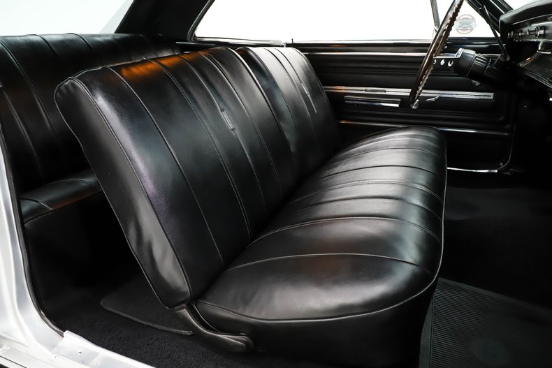 Unknown-Chevelle-1966-Chateau-Slate-Black-15