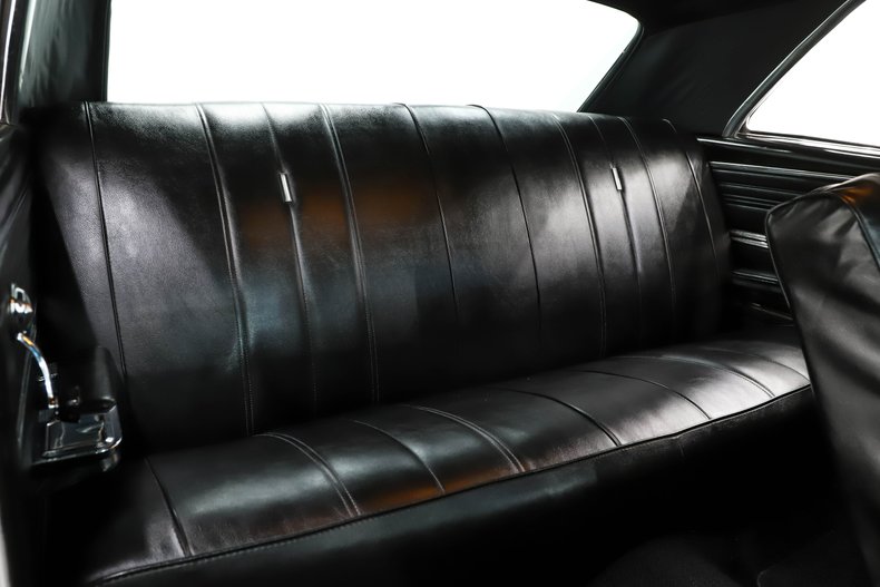 Unknown-Chevelle-1966-Chateau-Slate-Black-16