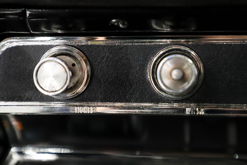 Unknown-Chevelle-1966-Chateau-Slate-Black-26