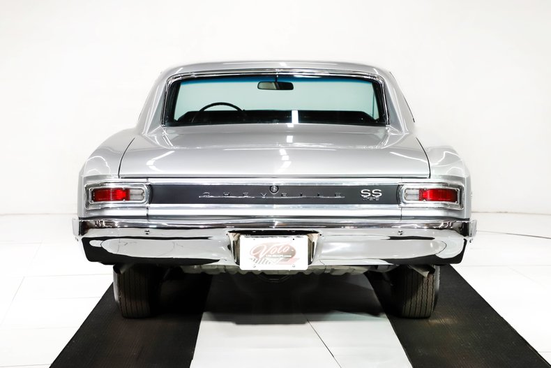 Unknown-Chevelle-1966-Chateau-Slate-Black-42