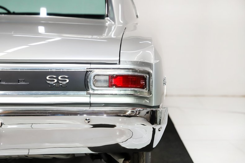 Unknown-Chevelle-1966-Chateau-Slate-Black-43