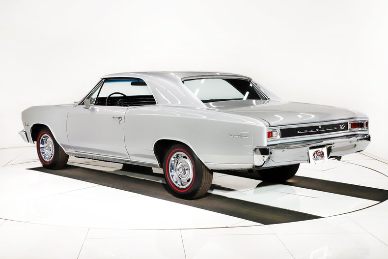 Unknown-Chevelle-1966-Chateau-Slate-Black-8