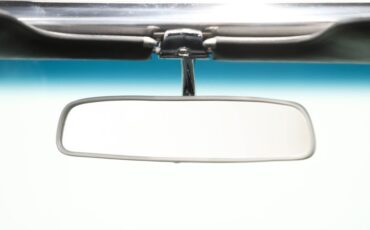 Unknown-Chevelle-1966-Cortez-Silver-Black-18