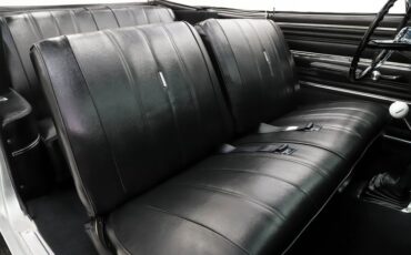 Unknown-Chevelle-1966-Cortez-Silver-Black-21