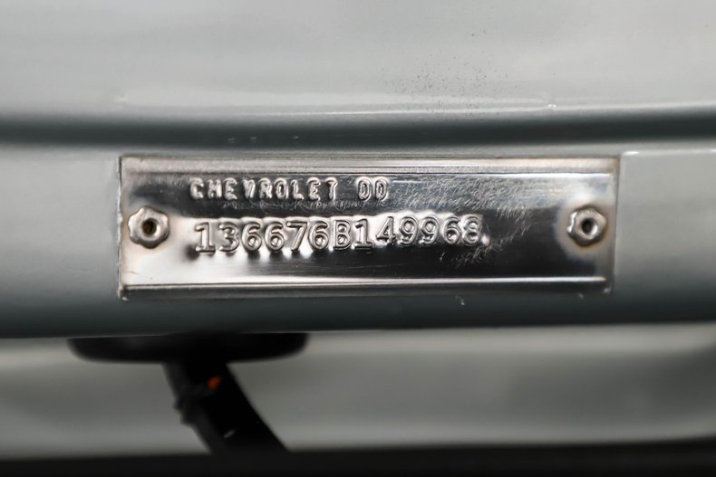Unknown-Chevelle-1966-Cortez-Silver-Black-30