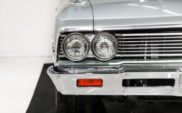 Unknown-Chevelle-1966-Cortez-Silver-Black-5