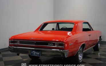 Unknown-Chevelle-1966-Hugger-Orange-Black-17