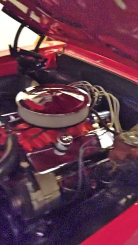 Unknown-Chevelle-1966-Red-Black-1