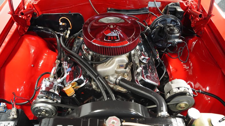 Unknown-Chevelle-1966-Red-Black-1