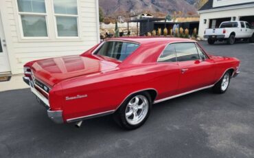 Unknown-Chevelle-1966-Red-Black-11
