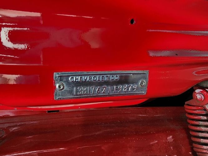 Unknown-Chevelle-1966-Red-Black-13