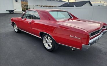 Unknown-Chevelle-1966-Red-Black-15