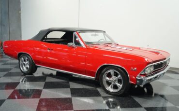 Unknown-Chevelle-1966-Red-Black-16