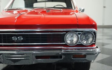 Unknown-Chevelle-1966-Red-Black-22