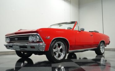 Unknown-Chevelle-1966-Red-Black-23