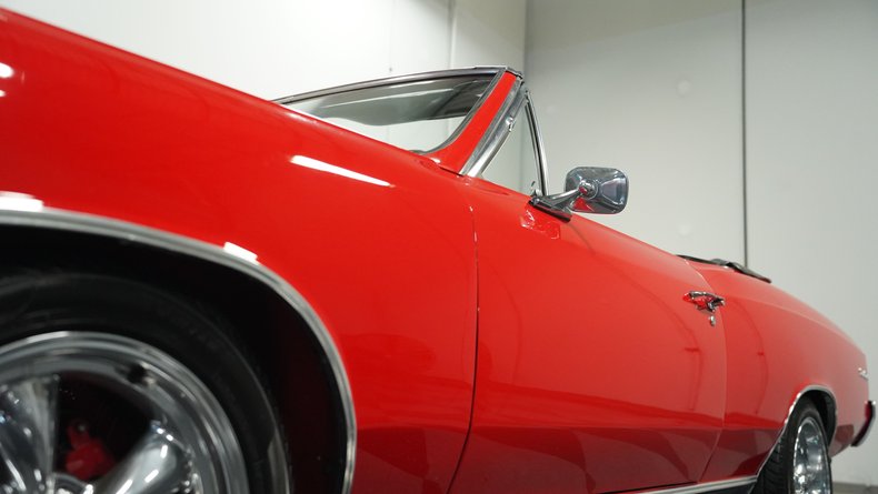 Unknown-Chevelle-1966-Red-Black-24
