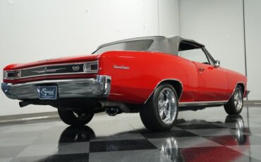 Unknown-Chevelle-1966-Red-Black-28