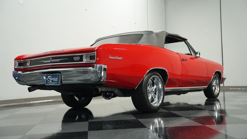 Unknown-Chevelle-1966-Red-Black-28