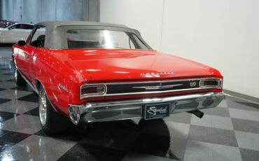 Unknown-Chevelle-1966-Red-Black-3