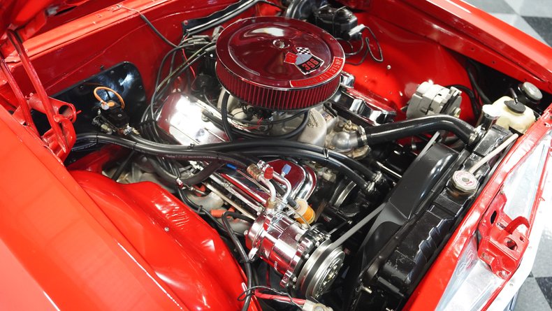 Unknown-Chevelle-1966-Red-Black-32