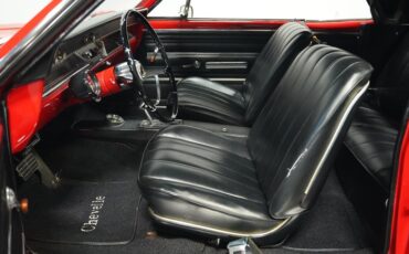 Unknown-Chevelle-1966-Red-Black-36