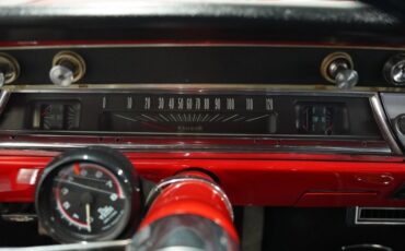 Unknown-Chevelle-1966-Red-Black-38