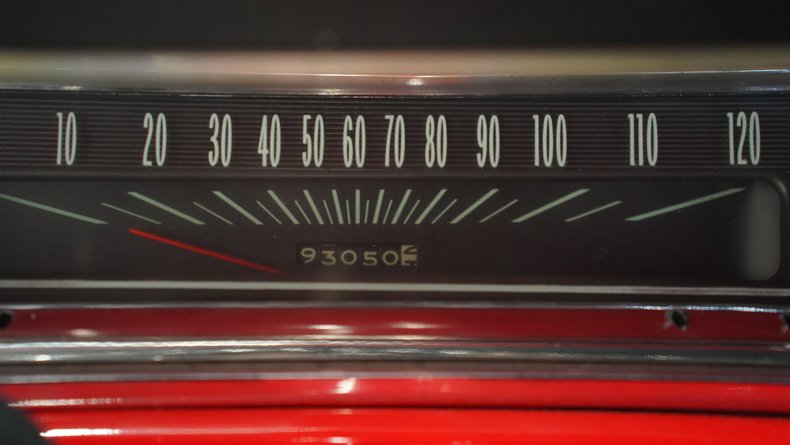 Unknown-Chevelle-1966-Red-Black-39