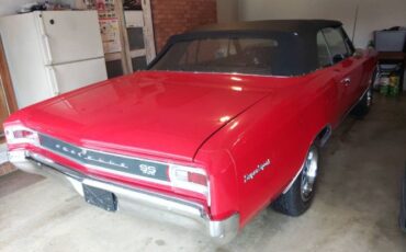 Unknown-Chevelle-1966-Red-Black-5