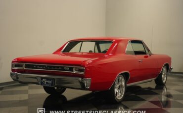 Unknown-Chevelle-1966-Regal-Red-Black-11