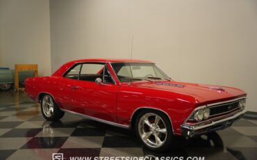 Unknown-Chevelle-1966-Regal-Red-Black-16