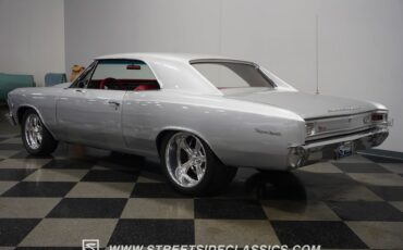Unknown-Chevelle-1966-Titanium-Silver-Red-15
