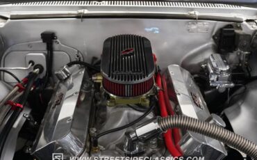 Unknown-Chevelle-1966-Titanium-Silver-Red-9