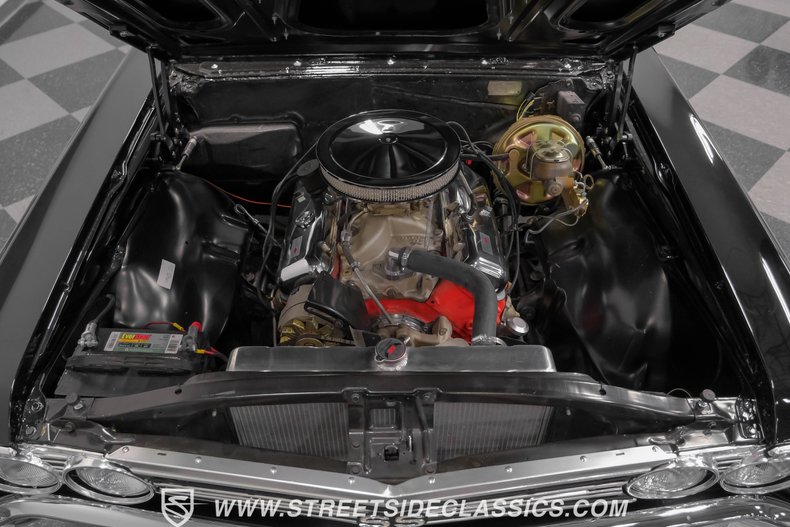 Unknown-Chevelle-1967-Black-Red-1