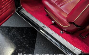 Unknown-Chevelle-1967-Black-Red-10