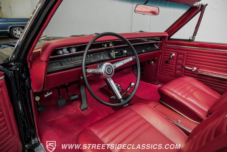 Unknown-Chevelle-1967-Black-Red-2