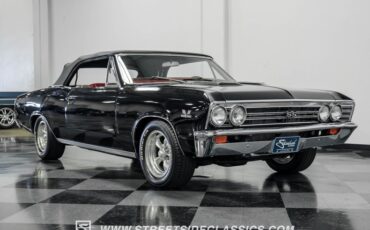 Unknown-Chevelle-1967-Black-Red-20