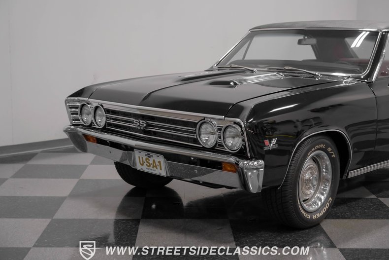 Unknown-Chevelle-1967-Black-Red-20