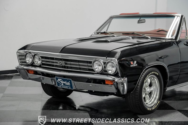 Unknown-Chevelle-1967-Black-Red-23