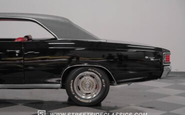 Unknown-Chevelle-1967-Black-Red-24