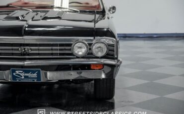 Unknown-Chevelle-1967-Black-Red-25