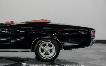 Unknown-Chevelle-1967-Black-Red-28