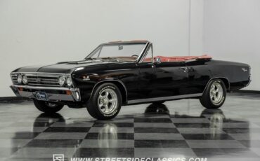 Unknown-Chevelle-1967-Black-Red-3