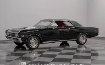 Unknown-Chevelle-1967-Black-Red-3